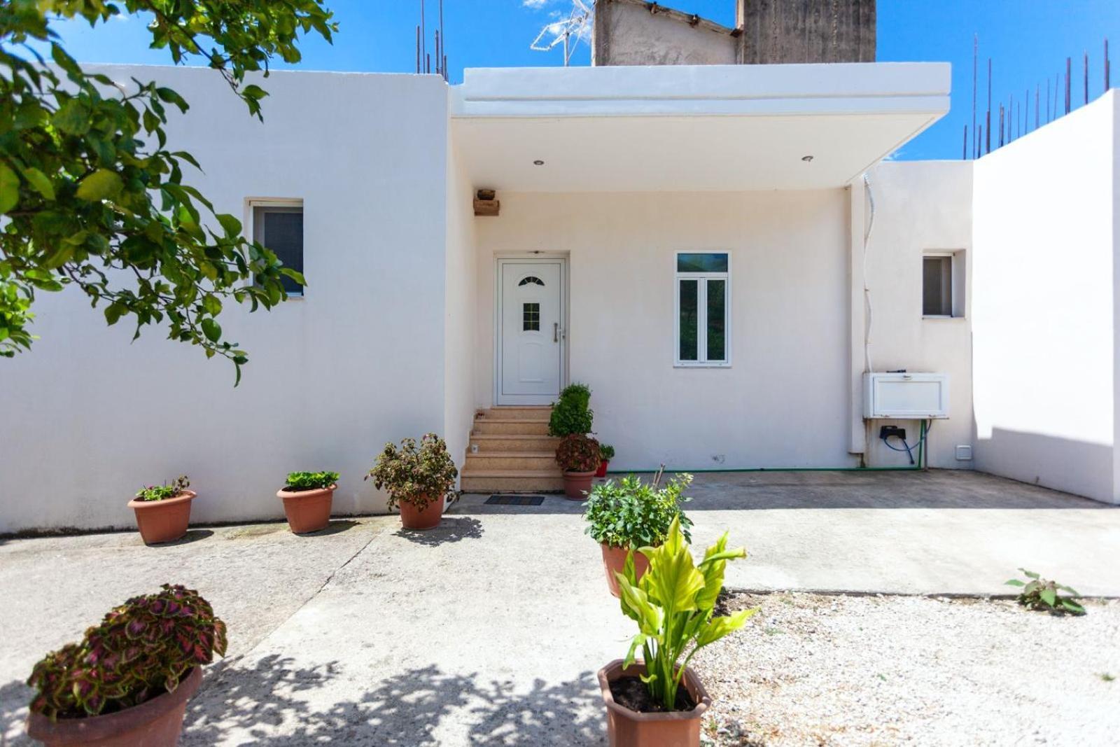 Zacharias Apartments Himare Eksteriør bilde