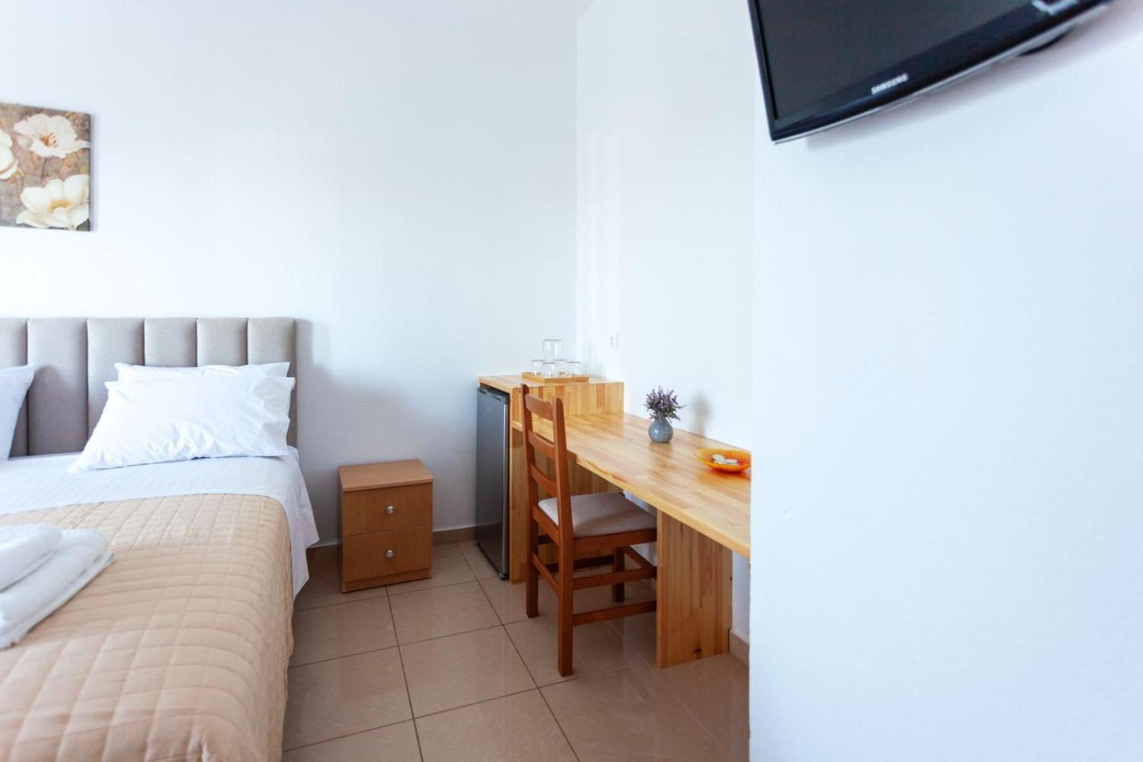 Zacharias Apartments Himare Eksteriør bilde