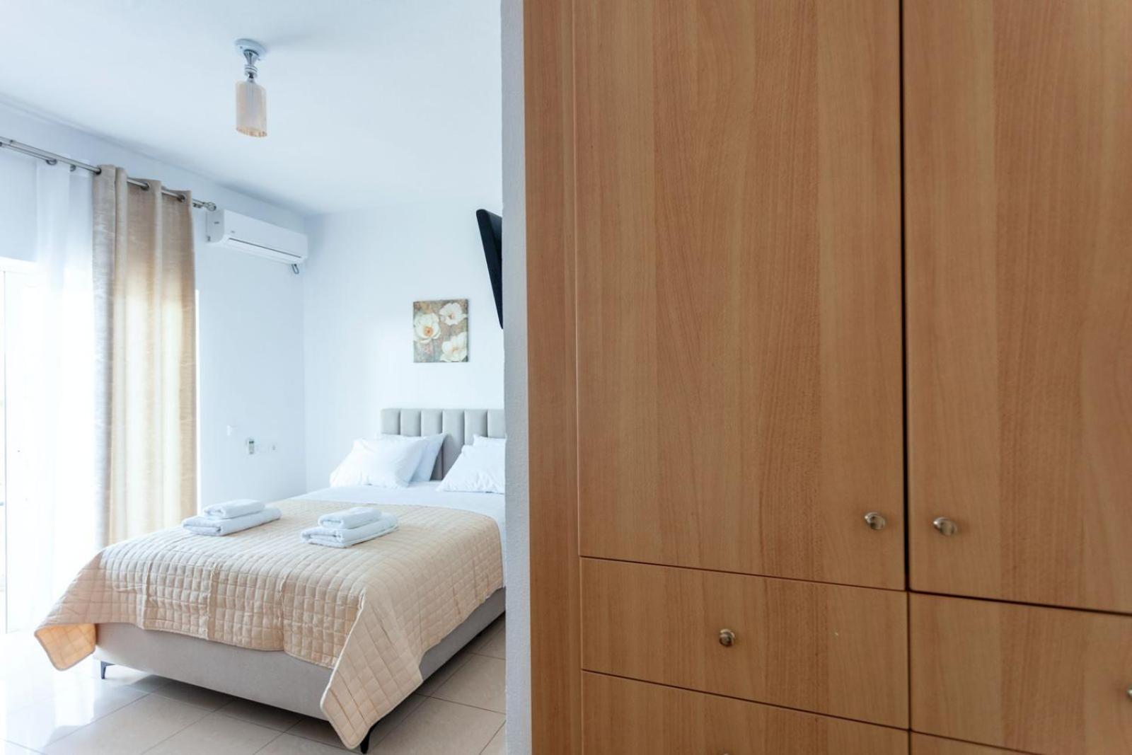 Zacharias Apartments Himare Eksteriør bilde