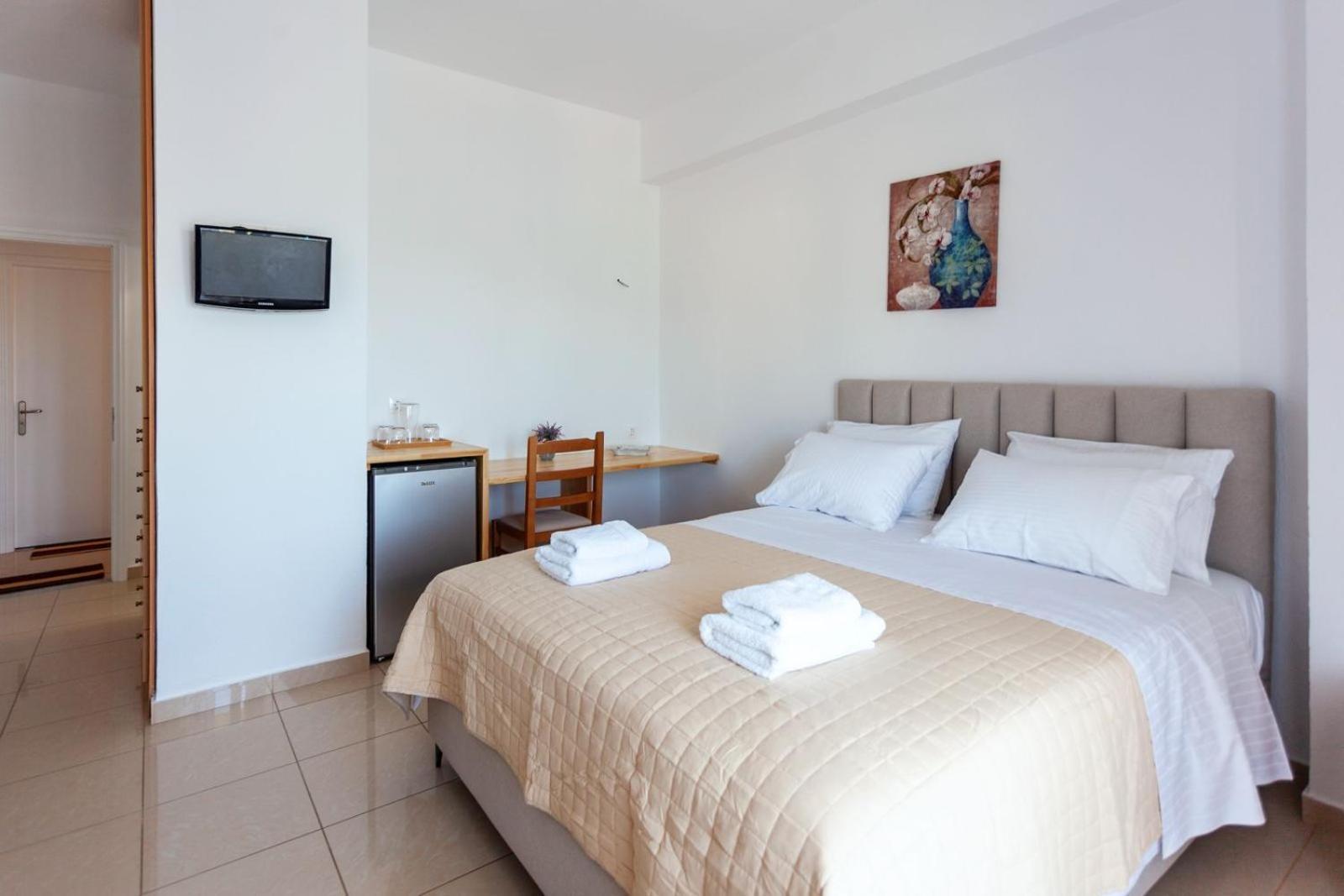 Zacharias Apartments Himare Eksteriør bilde
